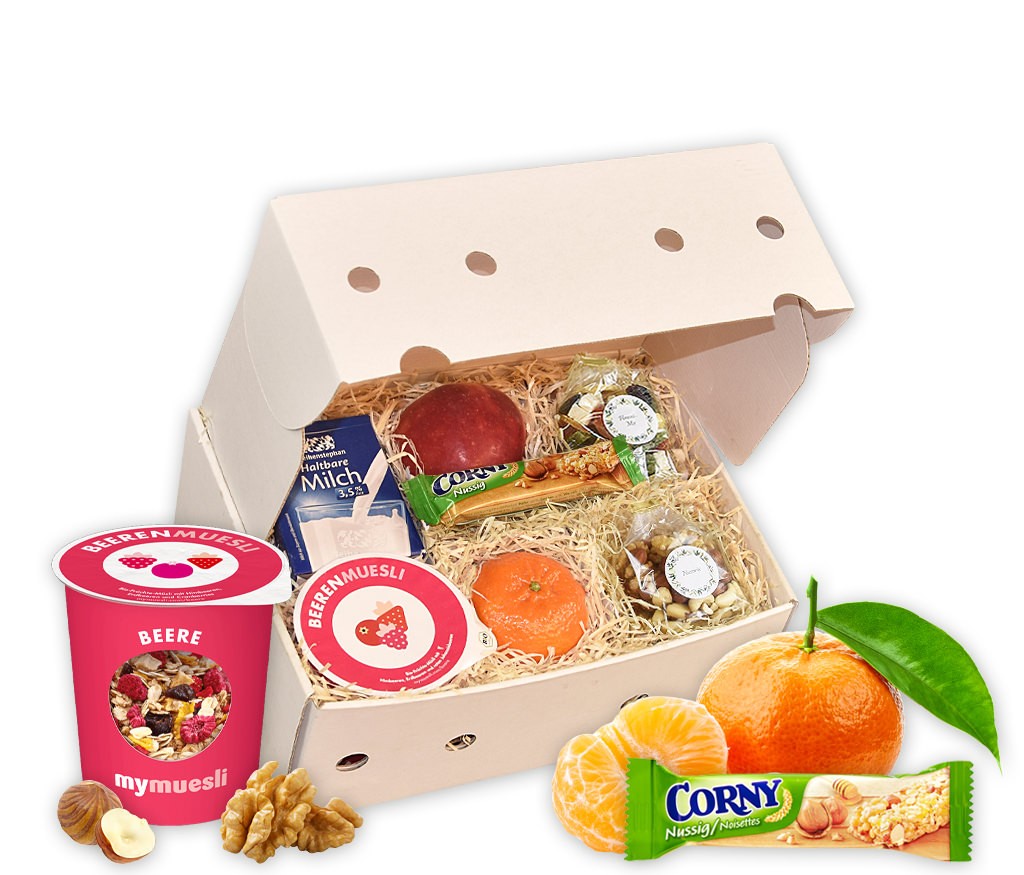 Webinar-Snack-Saft-Box mit frischem Obst, Maracujasaft, Superfood-Shot, Protein-Riegel, Nusskernen und getrockneten Früchten, Müsli oder Saft